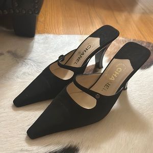 CHANEL Vintage Black Suede Mules Sz 38